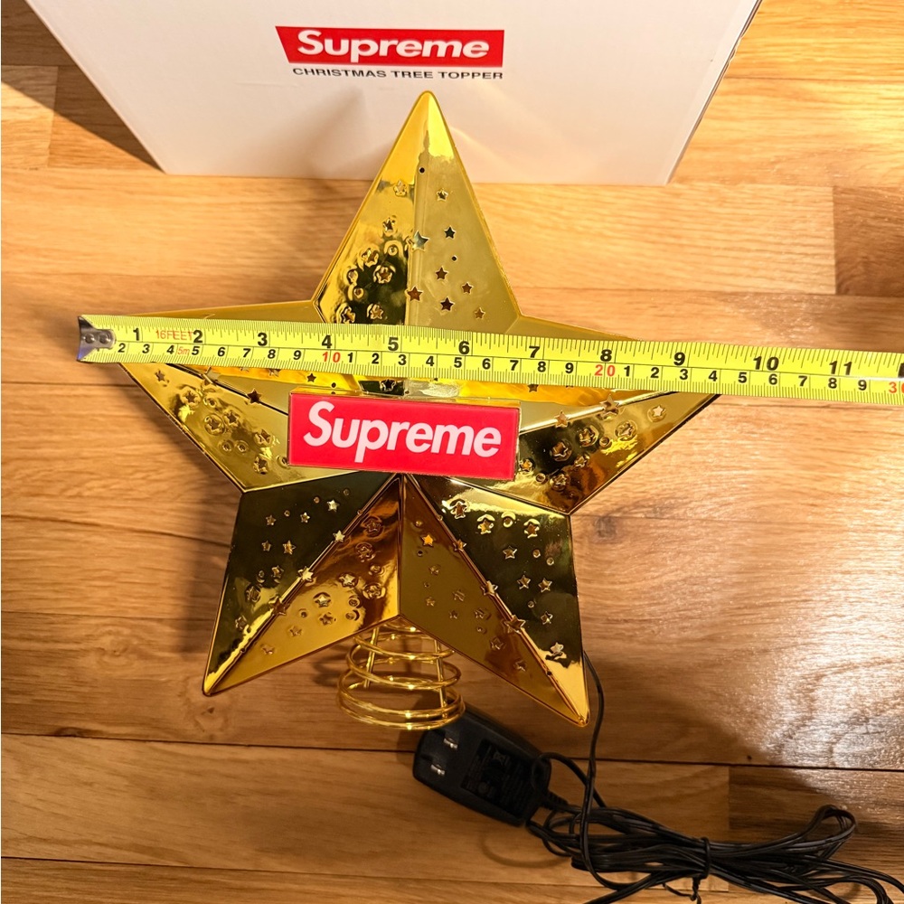 Supreme LED Tree Top Projector Light - Picture 6 of 8